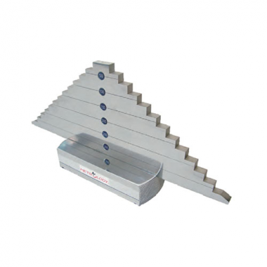 台灣黑馬校正器類